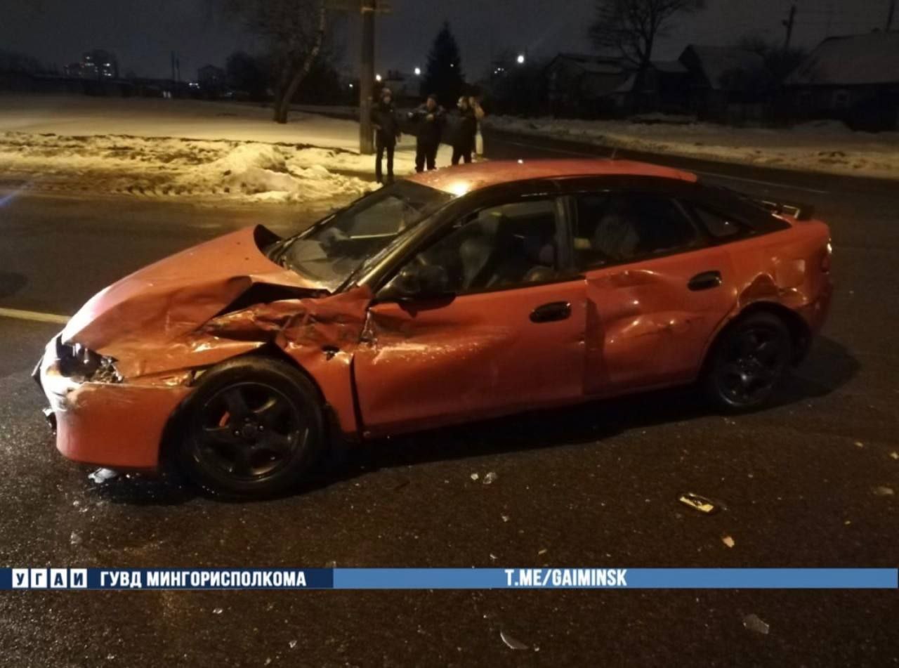 В Минске произошла авария с участием легкового авто и грузовика