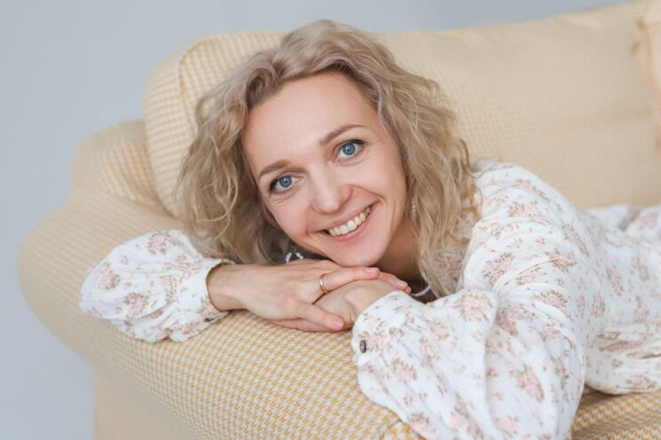 «Когда внутри становится тихо»: интервью с Анной Зинович о звуке, осознанности и женской силе