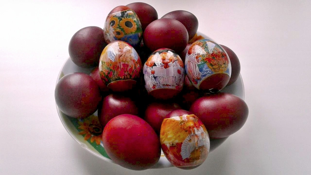 Крашенные яйца