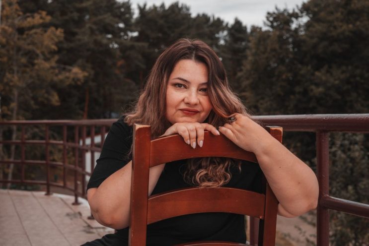 Диана Нитиевская, психолог, гештальт-терапевт, подростковый психолог, групповой терапевт. 25 лет в психологии.