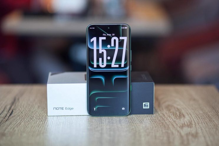 В Беларусь приехали смартфоны будущего от Infinix с «котиком» и пульсометром